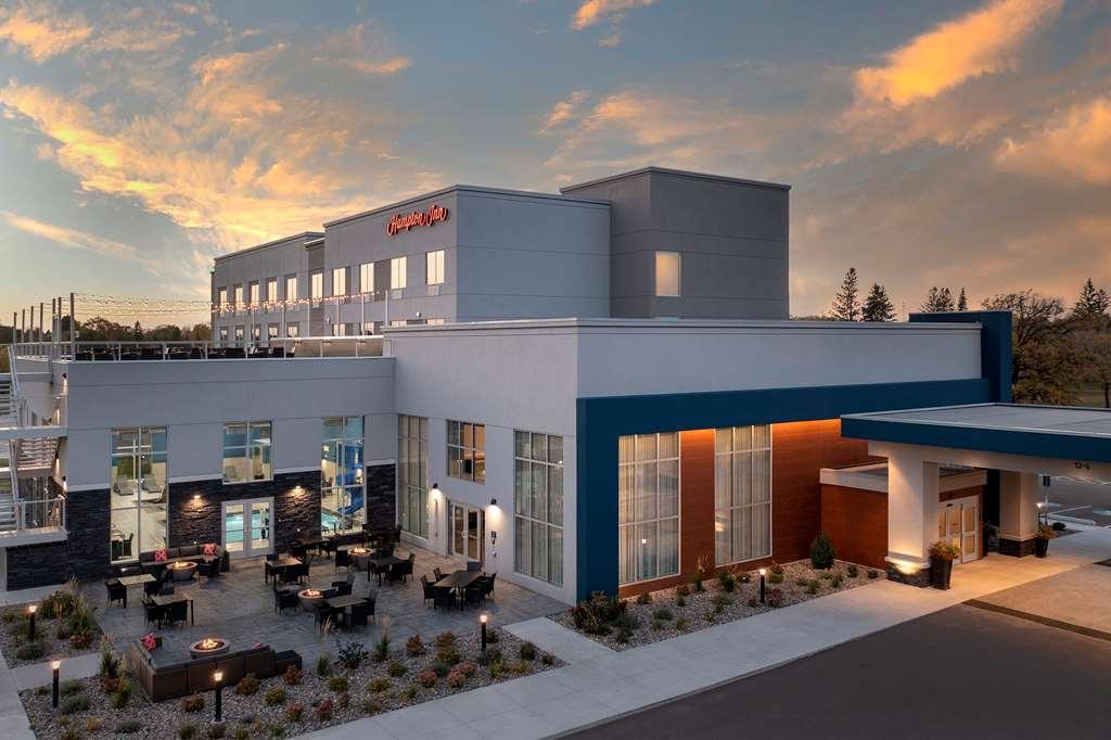 Hampton Inn Warroad المظهر الخارجي الصورة